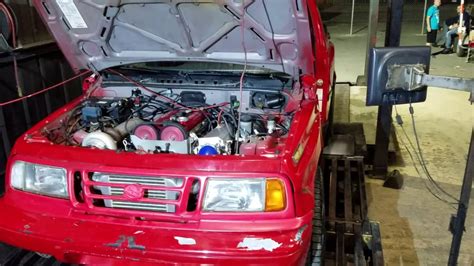 This parts interchangeability could be sorted out by a parts pro familiar with Suzuki Sidekick and Vitara models. . Geo tracker interchangeable parts